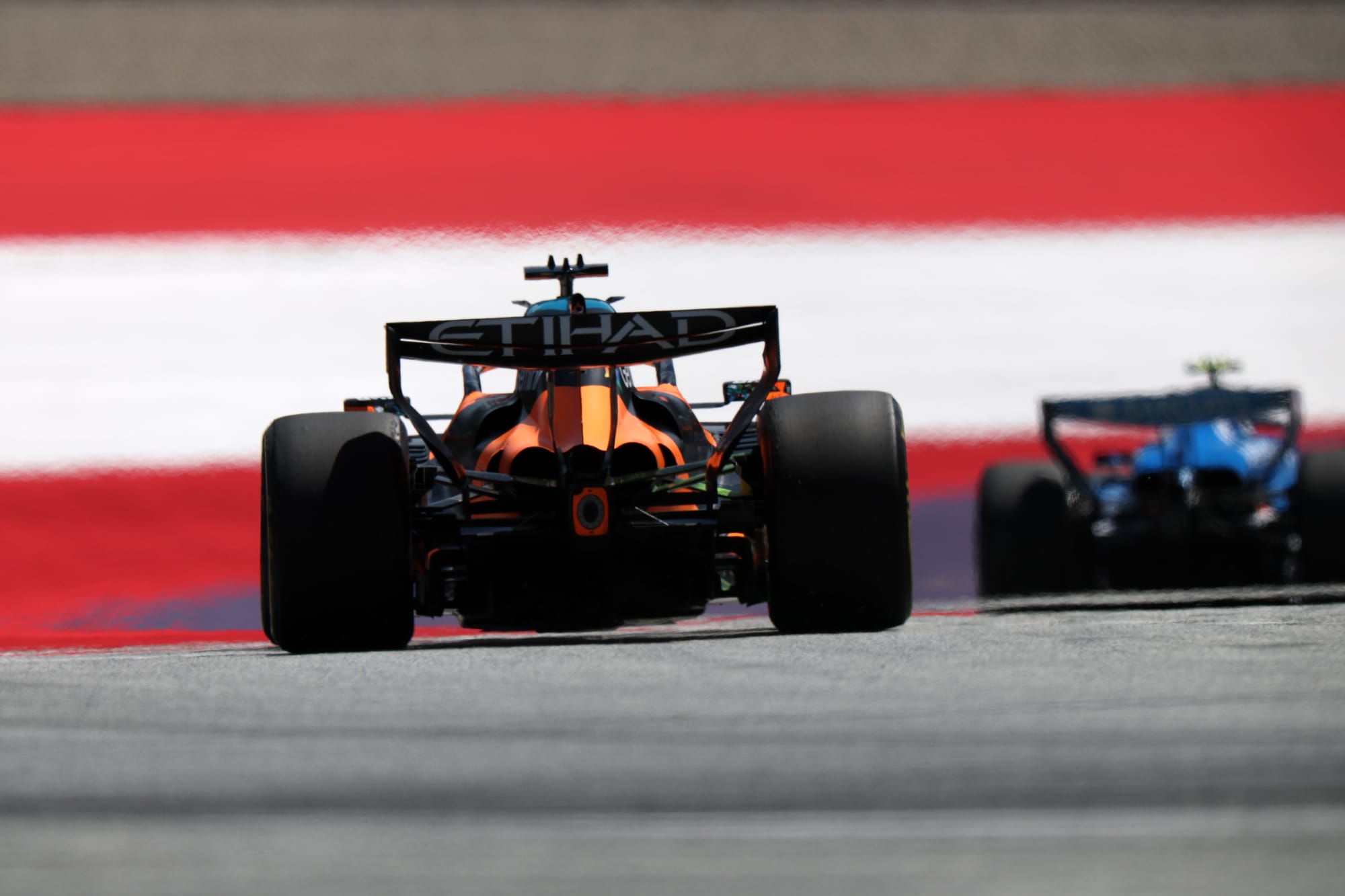 Mclaren desafia Mercedes no GP da Áustria: análise dos treinos