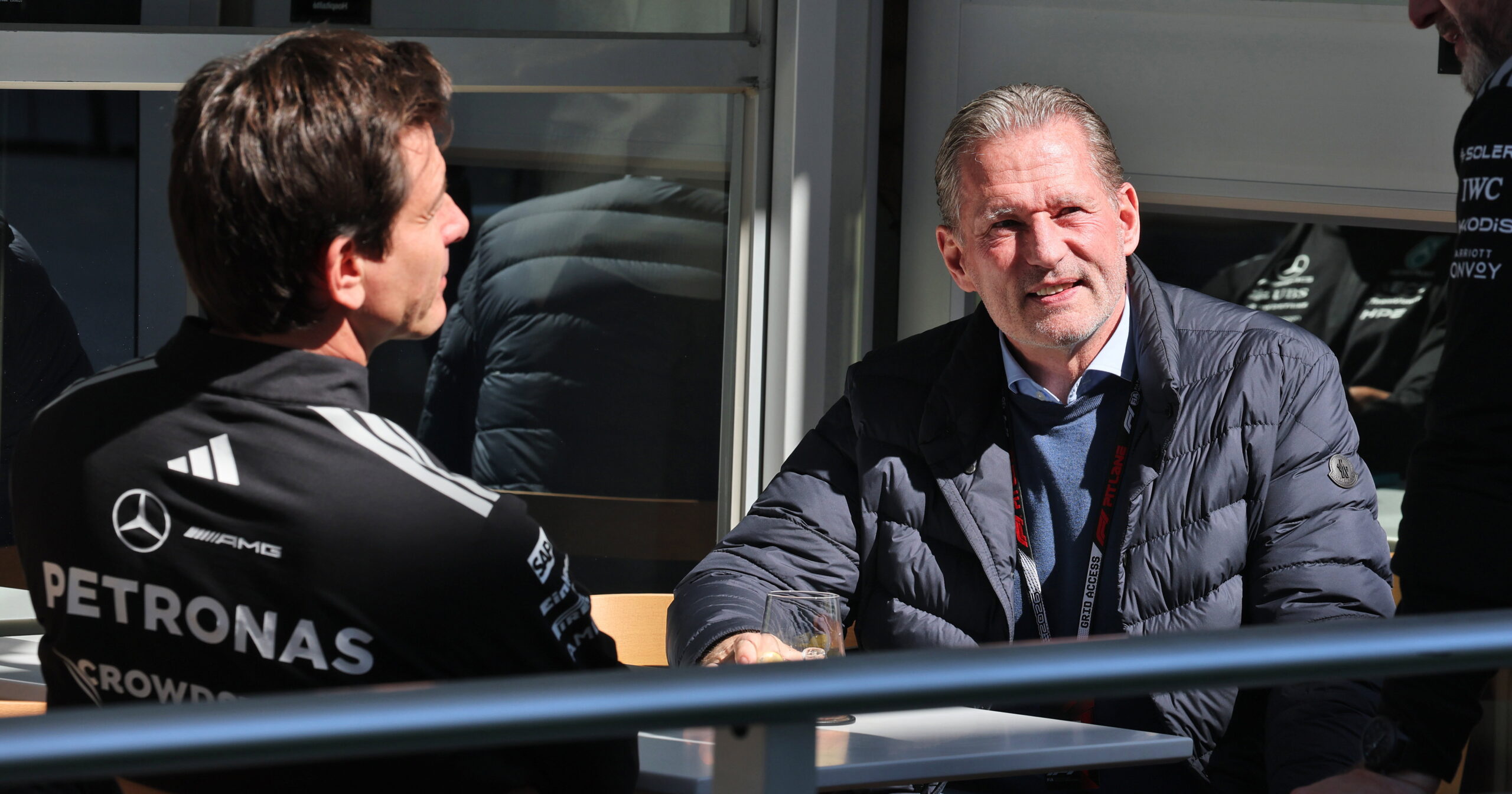 Toto Wolff descarta Verstappen na Mercedes em 2027