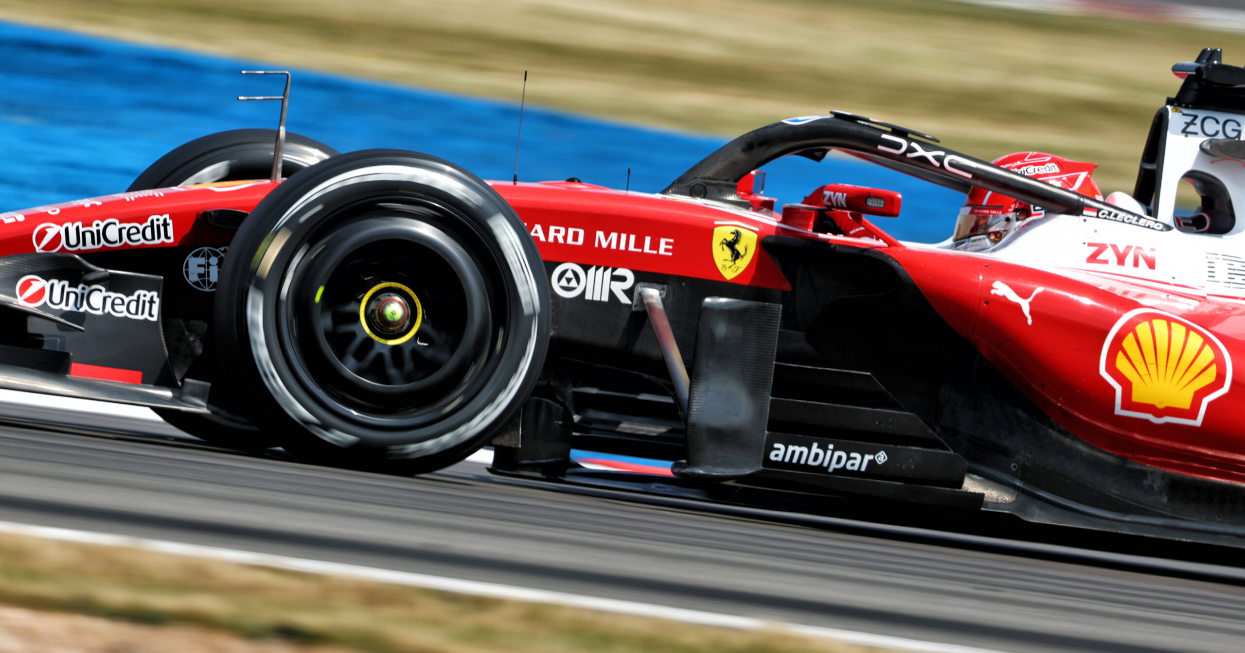 Carlos Sainz sofre penalidade e cai para P17 no GP da Grã-bretanha