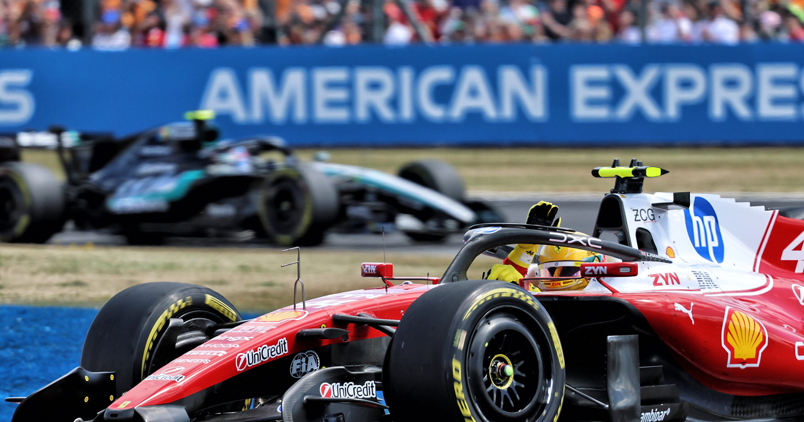 Lewis Hamilton antecipa penalidades para a Mercedes enquanto Max Verstappen fala sobre Christian Horner