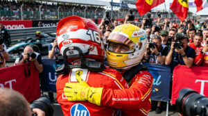 Smedley prevê difícil adaptação de Leclerc ao lado de Hamilton